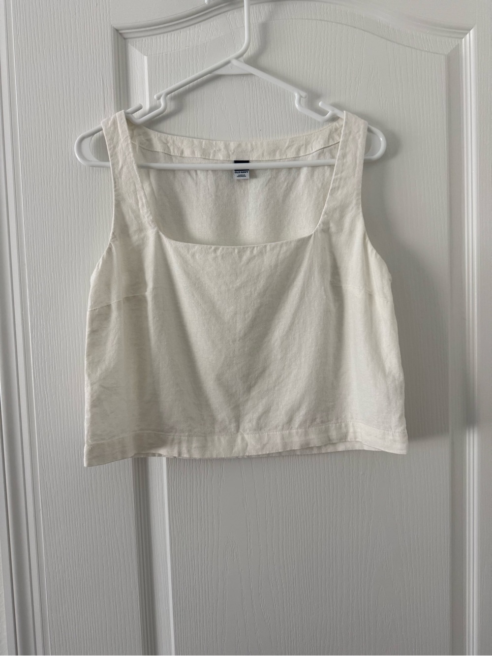Old Navy Cream Square-Neck Crop Tank